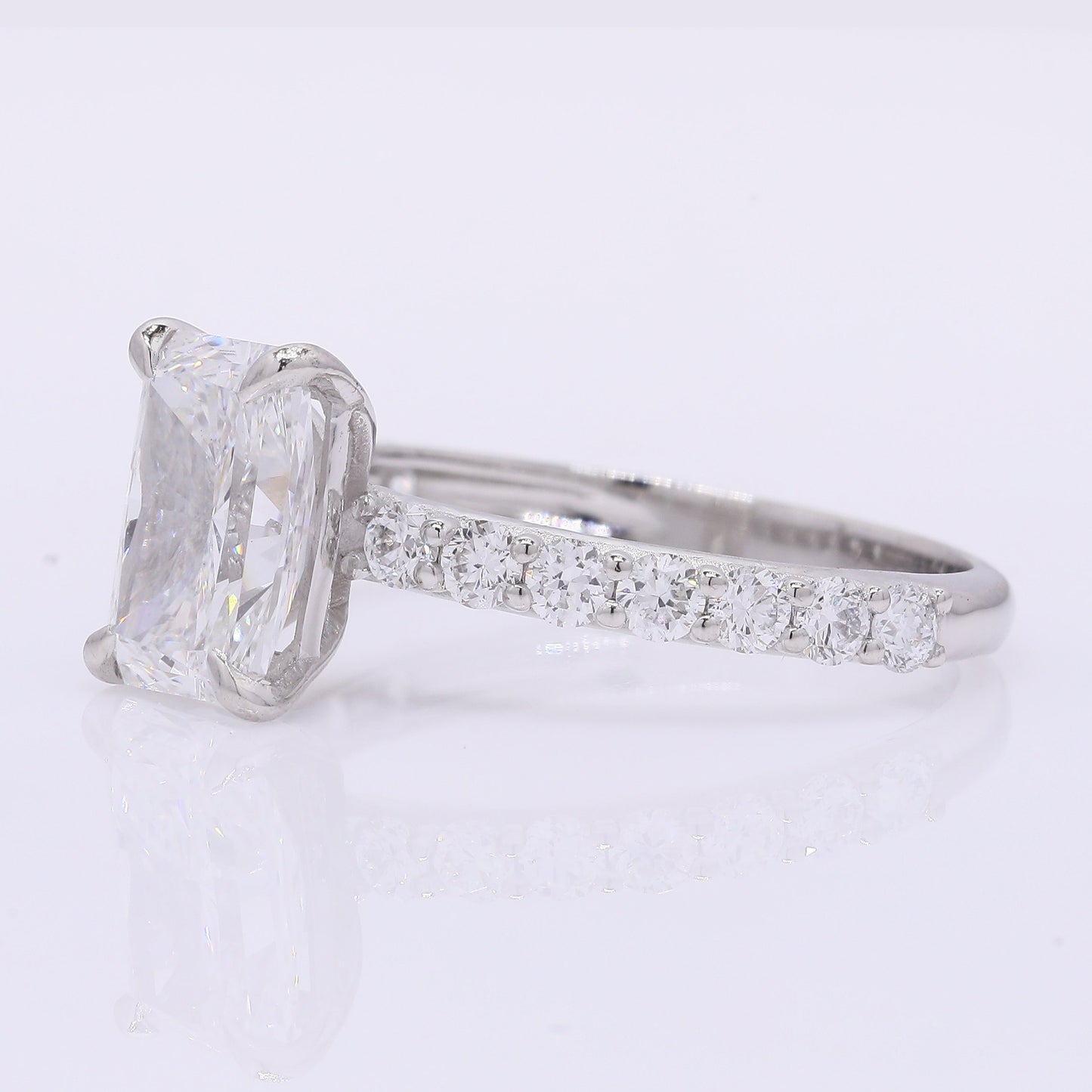 2.45 Carats Lab Grown Diamond 950 Platinum Ring