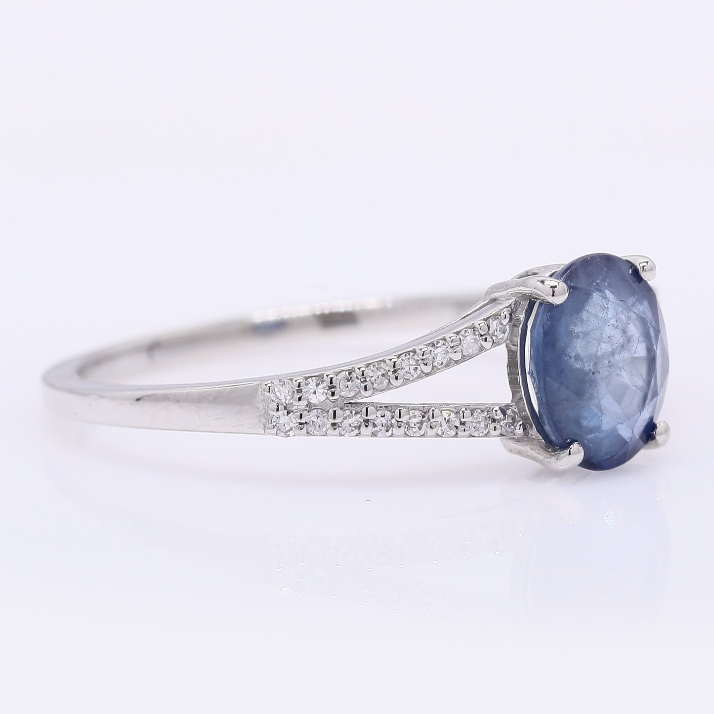 1.34 Ct Oval Mixed Cut Natural Sapphire 950 Platinum Ring