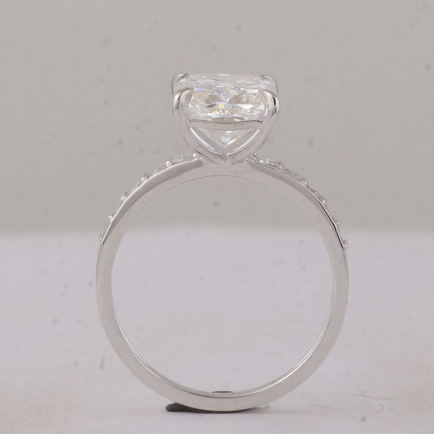 4.05 Carats Lab Grown Diamond 14K Gold Ring