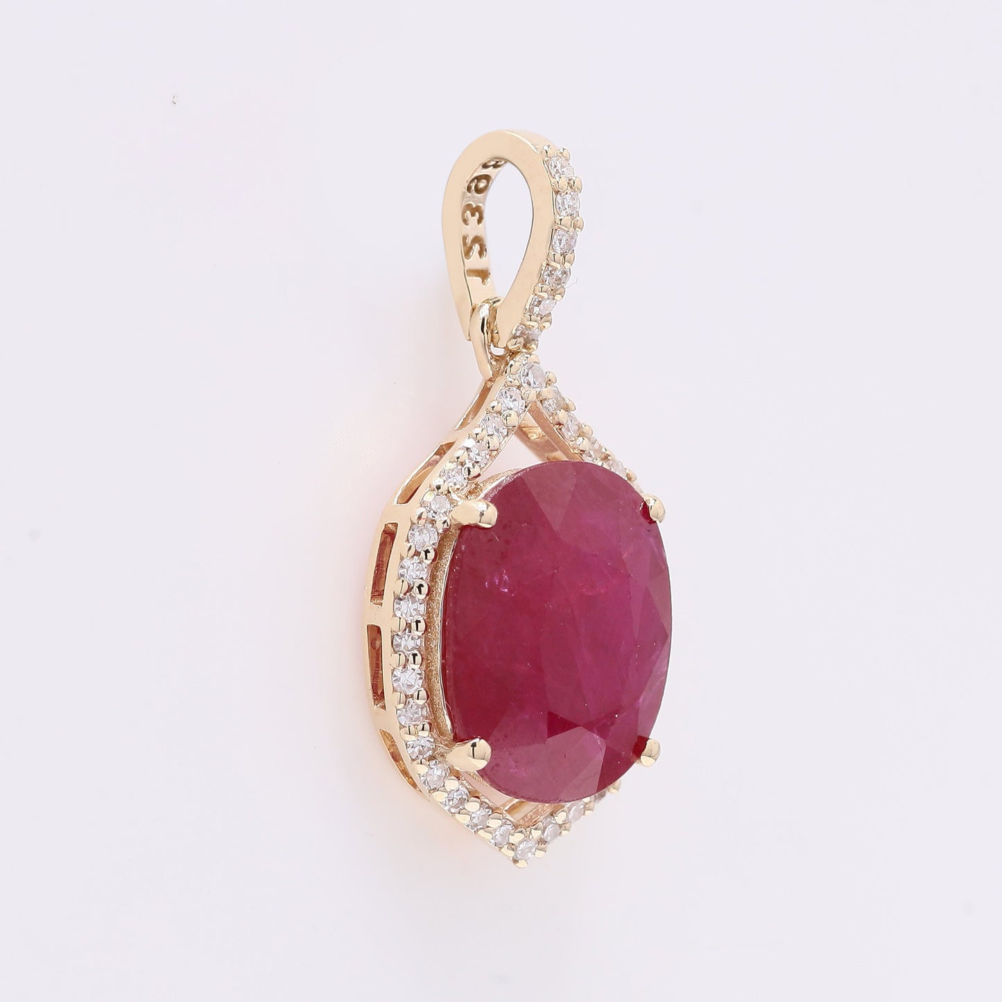 2.99 Ct Oval Mixed Cut Natural Ruby 14K Gold Pendant