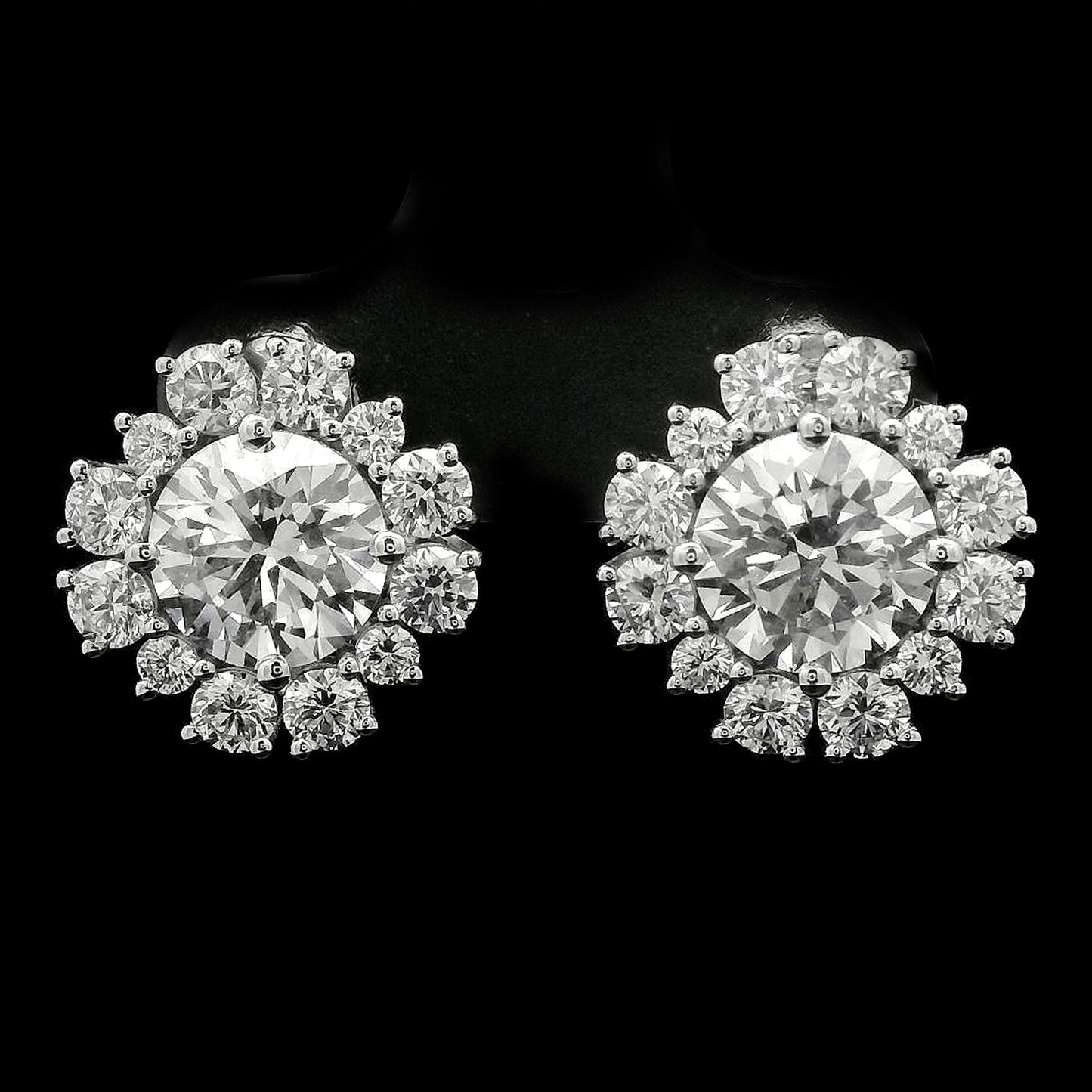 4.65 Carats Lab Grown Diamond 14K Gold Earrings