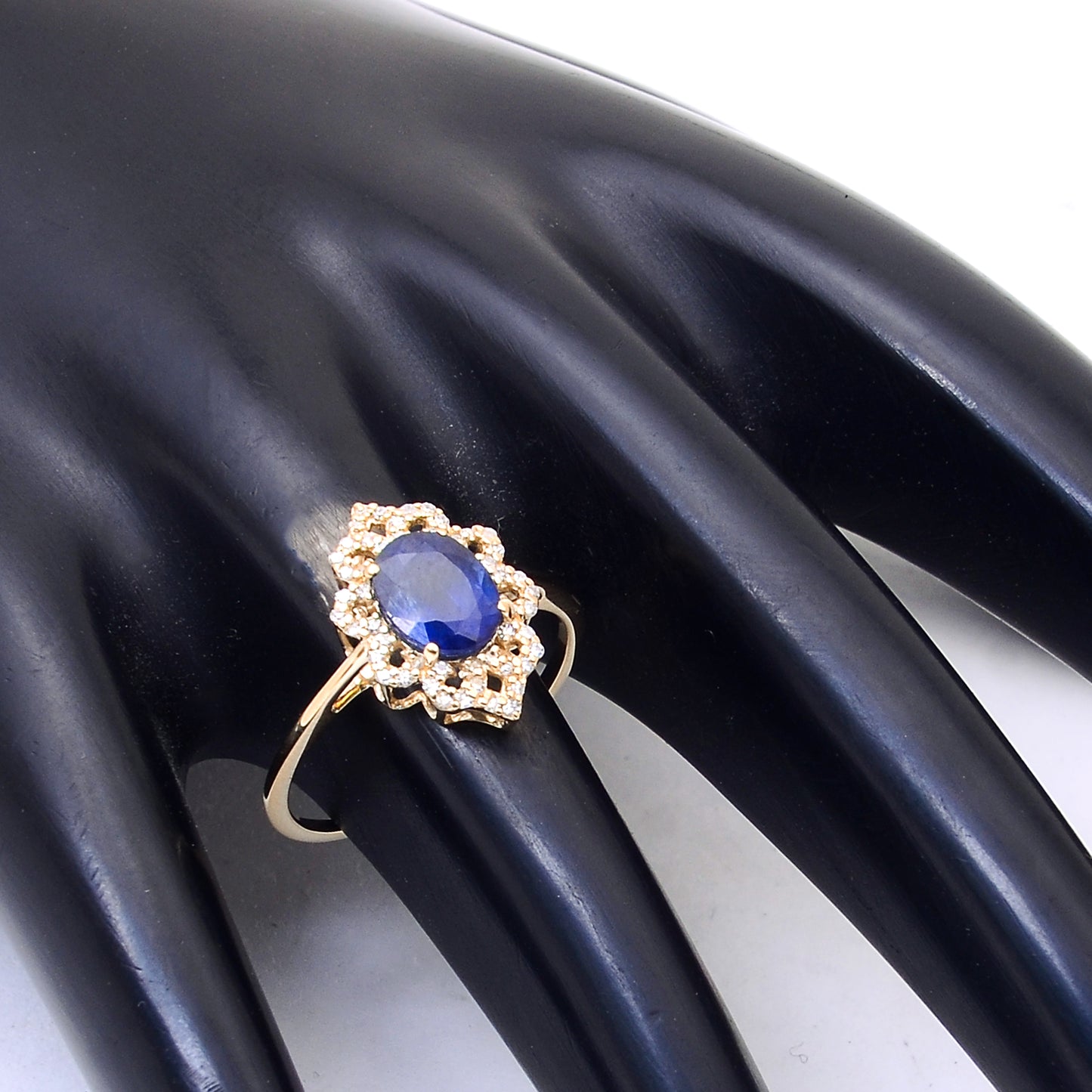 1.81 Ct Oval Mixed Cut Natural Sapphire 14K Gold Ring
