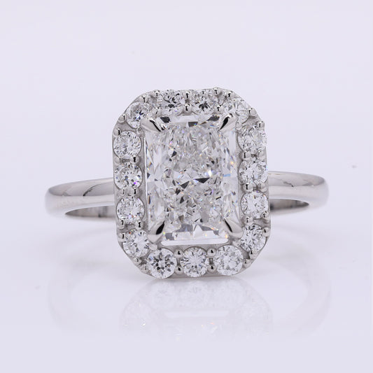 2.47 Carats Lab Grown Diamond 950 Platinum Ring