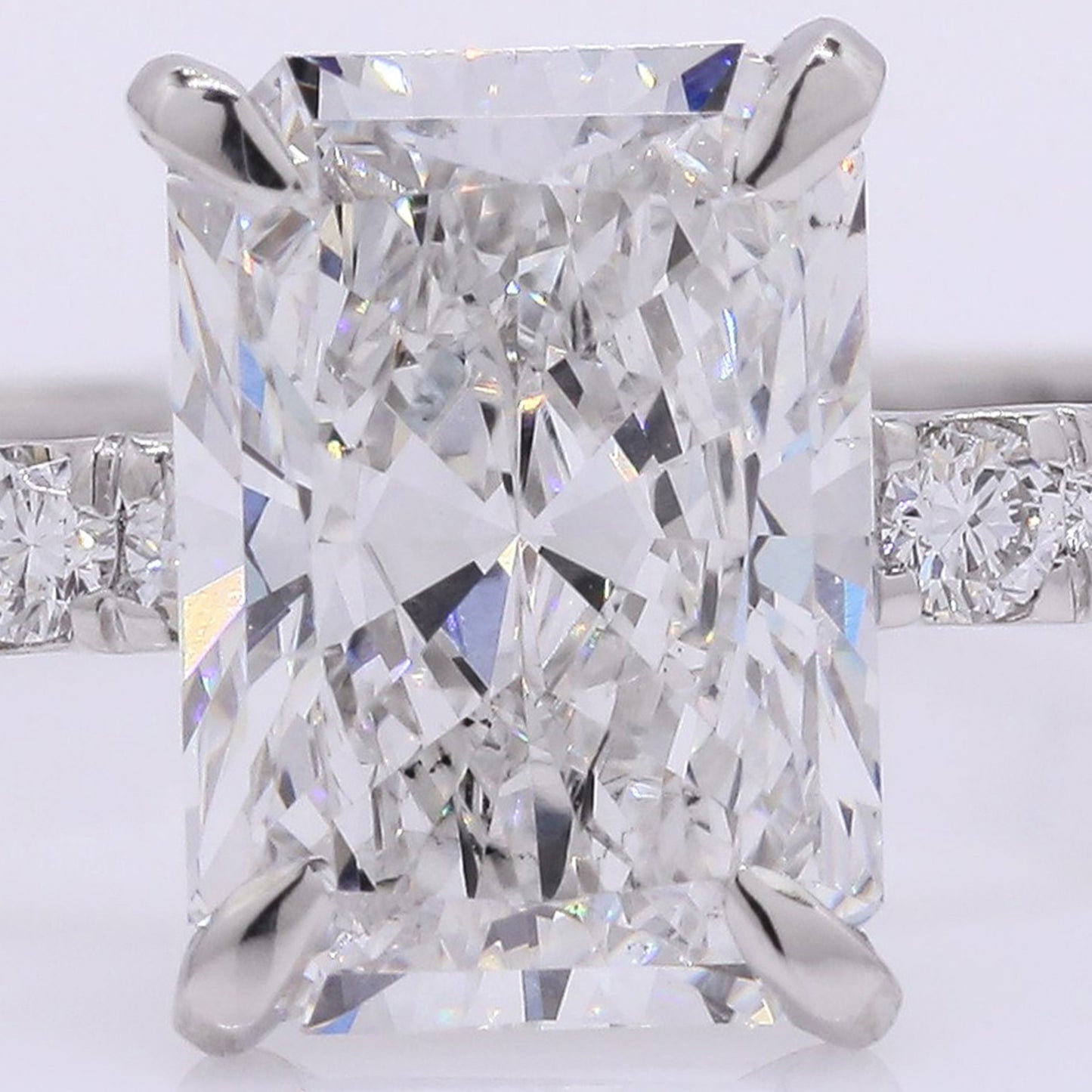 2.18 Carats Lab Grown Diamond 950 Platinum Ring