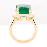 13.16 Ct Octagonal Step Cut Natural Beryl Emerald 18K Gold Ring