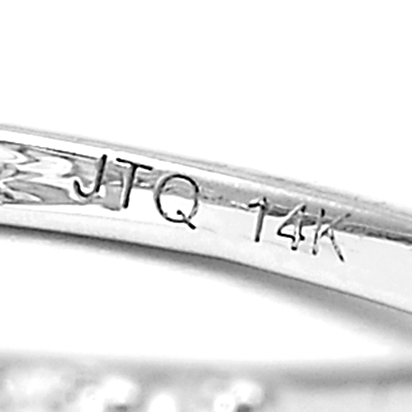 3.27 Carats Lab Grown Diamond 14K Gold Ring