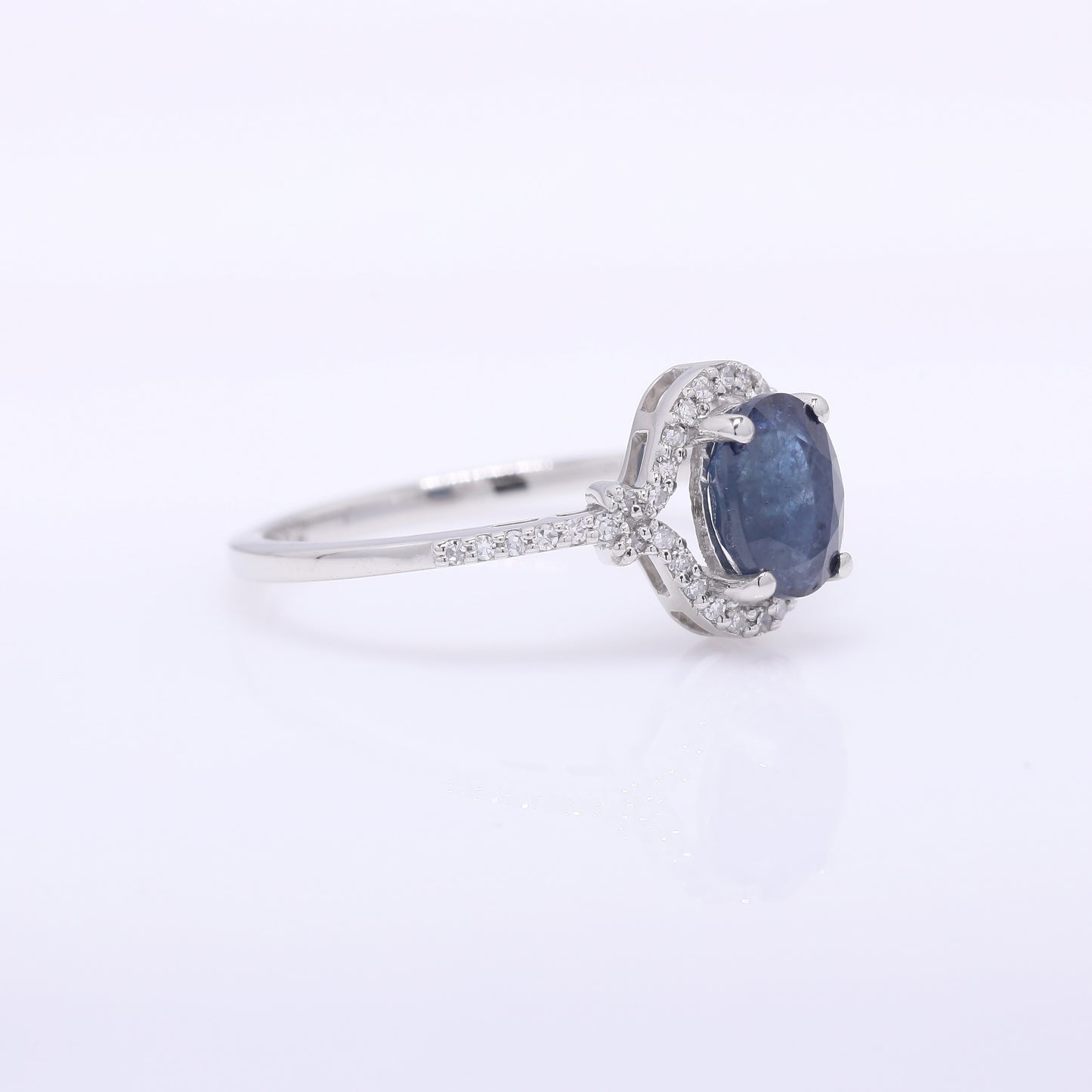 1.53 Ct Oval Mixed Cut Natural Sapphire 950 Platinum Ring