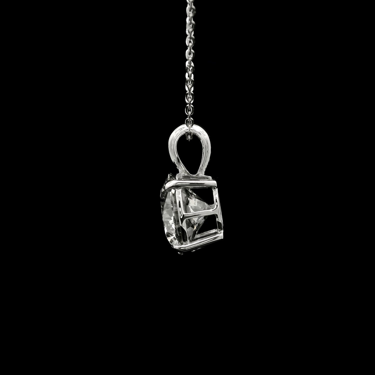 2.59 Carats Lab Grown Diamond 14K Gold Pendant
