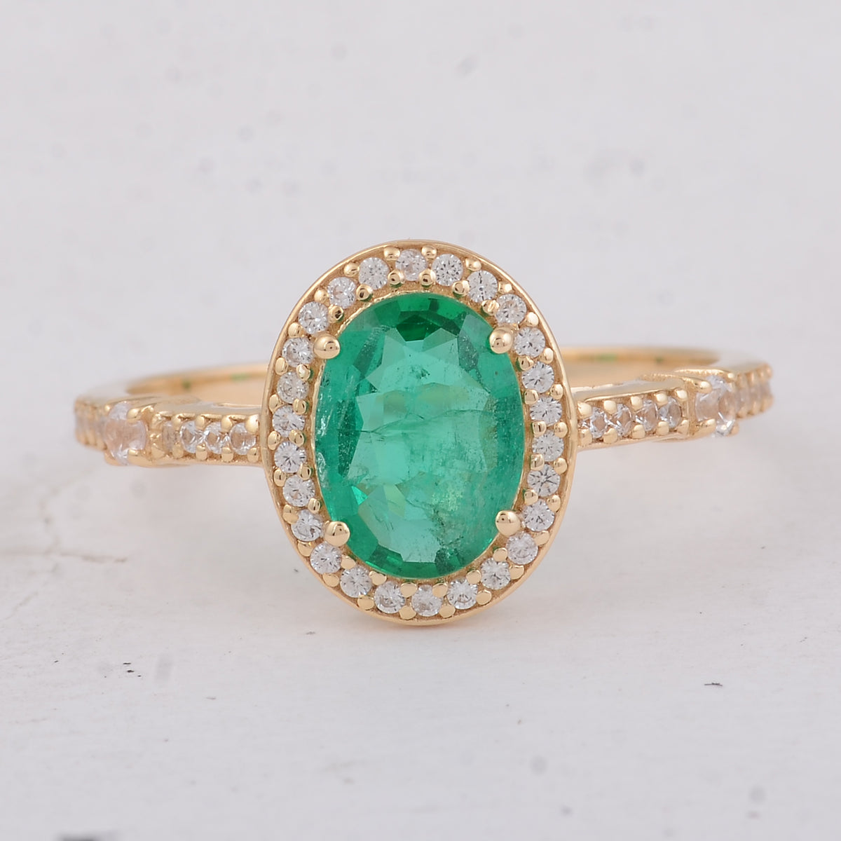 1.08 Ct Oval Emerald 9K Gold Ring