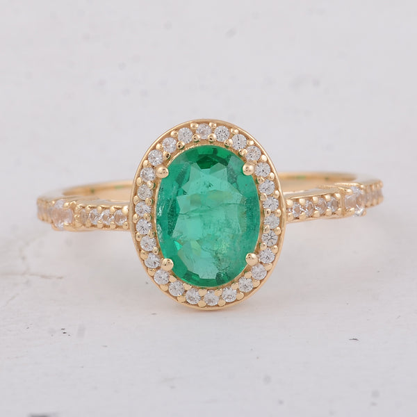 1.08 Ct Oval Emerald 9K Gold Ring