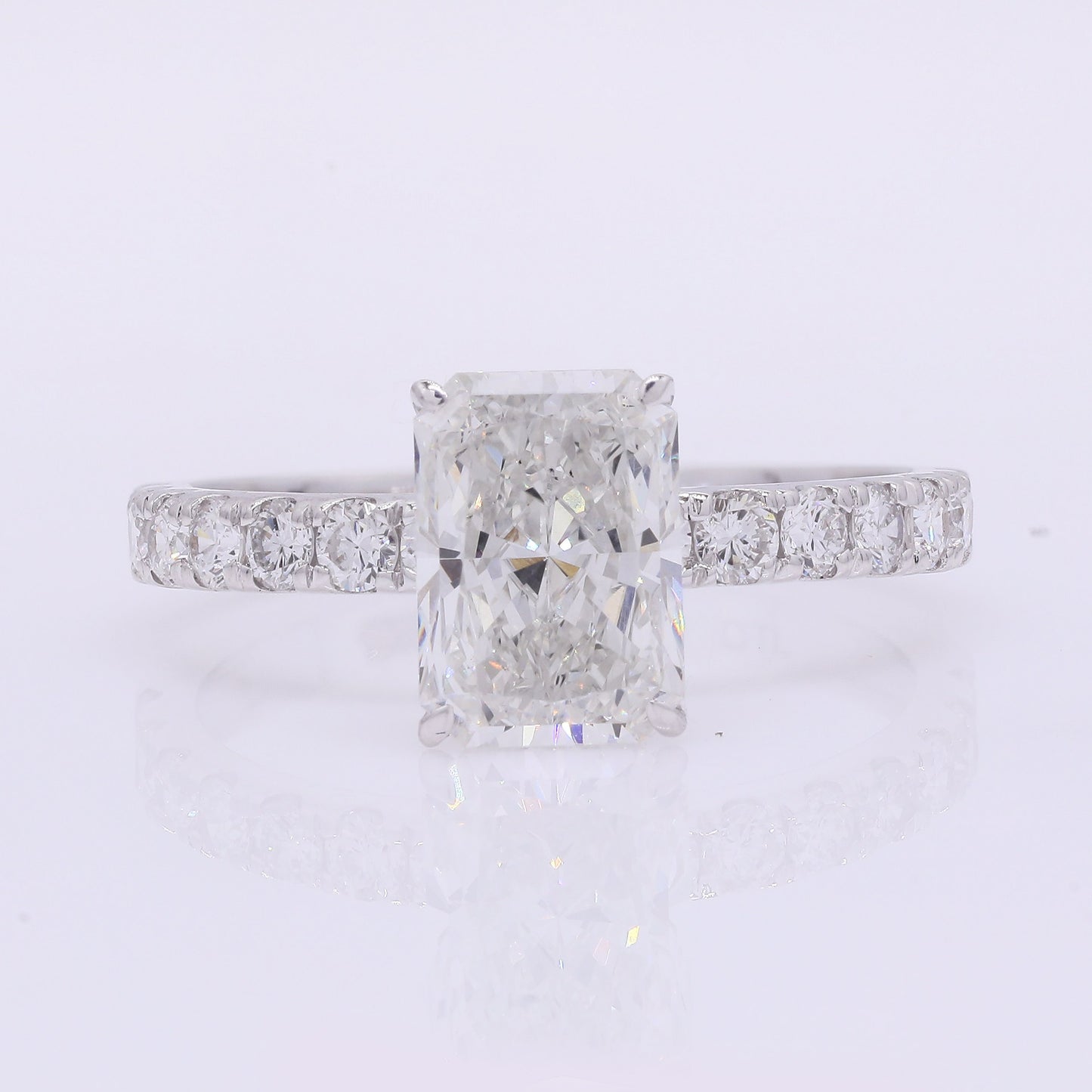 2.47 Carats Lab Grown Diamond 14K Gold Ring