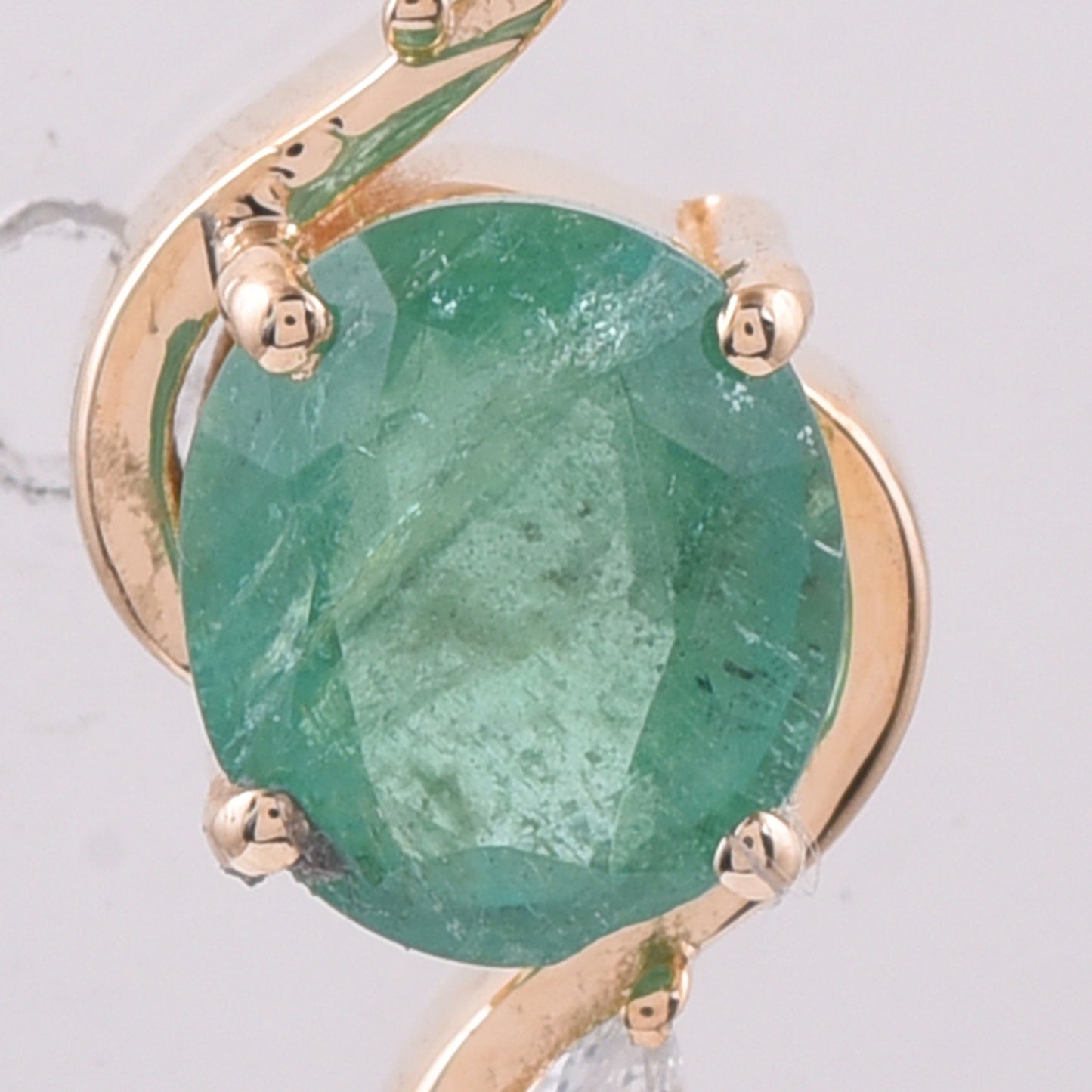 1.16 Ct Oval Natural Emerald 14K Gold Pendant