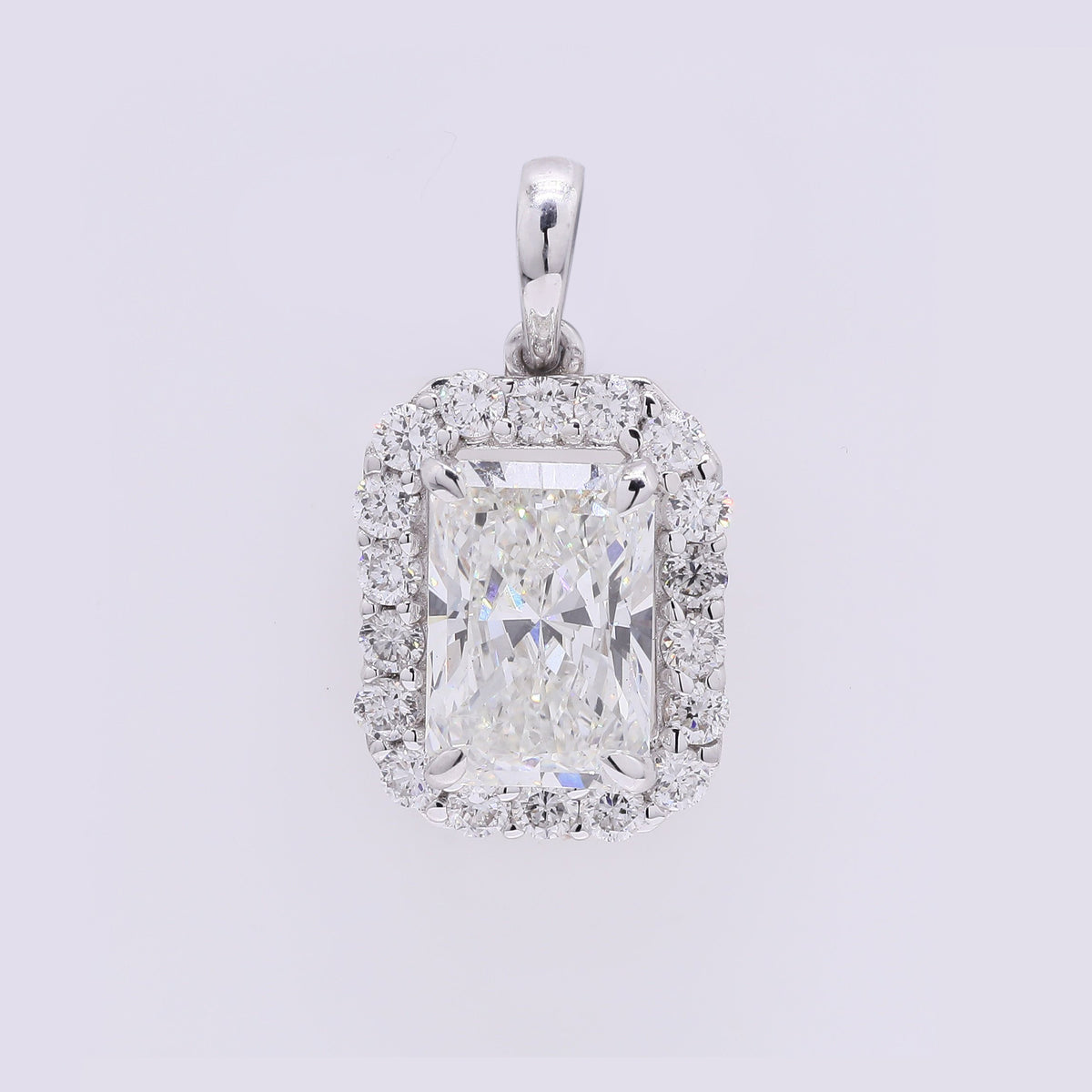 2.33 Carats Lab Grown Diamond 14K Gold Pendant