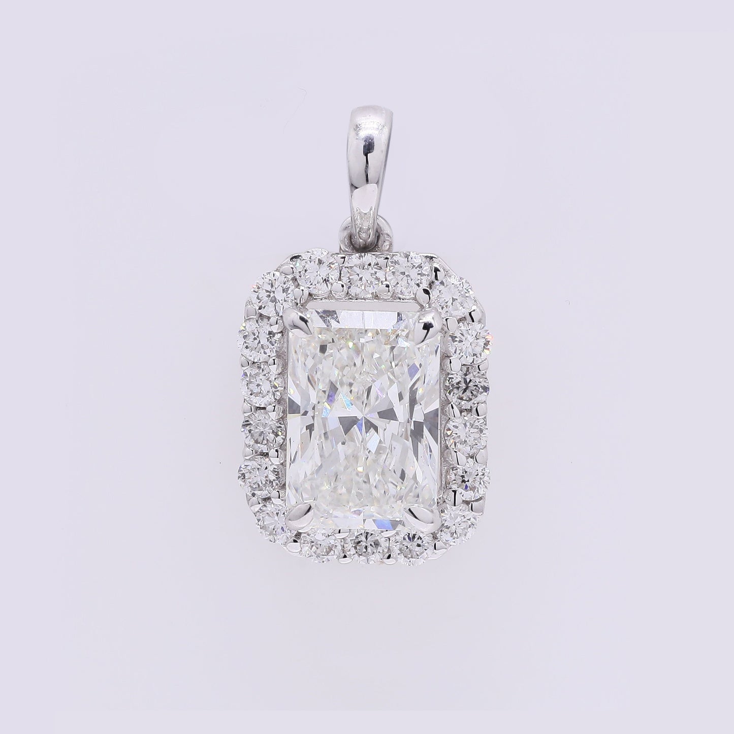 2.33 Carats Lab Grown Diamond 14K Gold Pendant