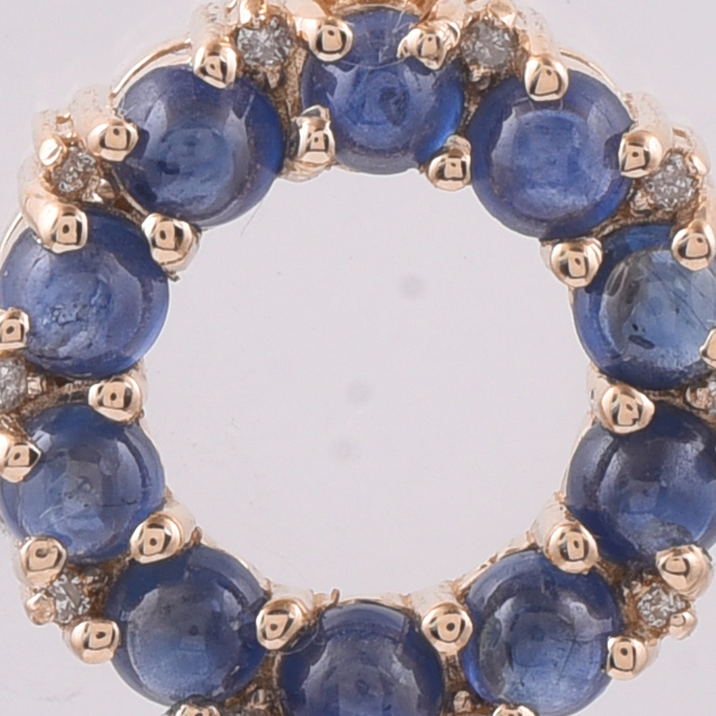 0.90 Ct Round Cabochon Cut Natural Sapphire 14K Gold Pendant