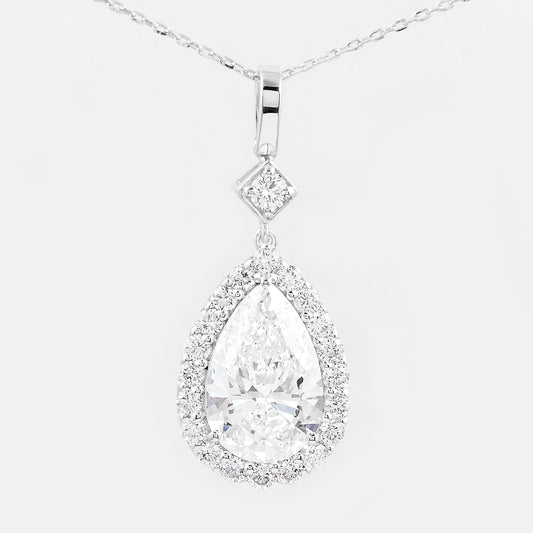 3.68 Carats Lab Grown Diamond 14K Gold Pendant