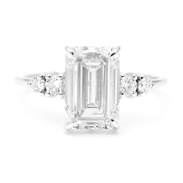 3.20 Carats Lab Grown Diamond 14K Gold Ring
