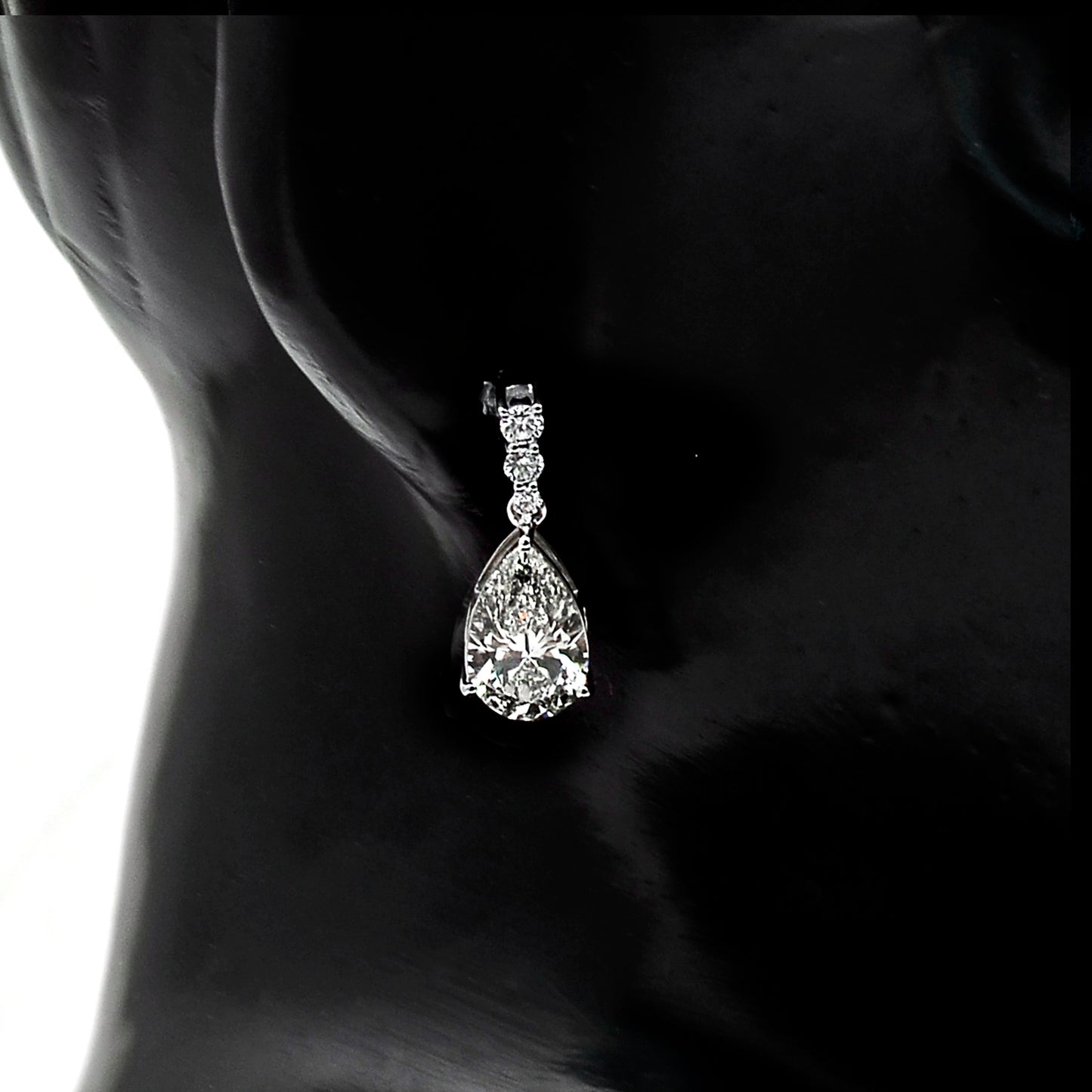 4.38 Carats Lab Grown Diamond 14K Gold Earrings