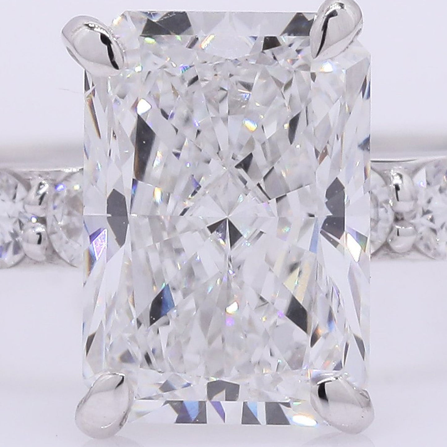 2.31 Carats Lab Grown Diamond 14K Gold Ring