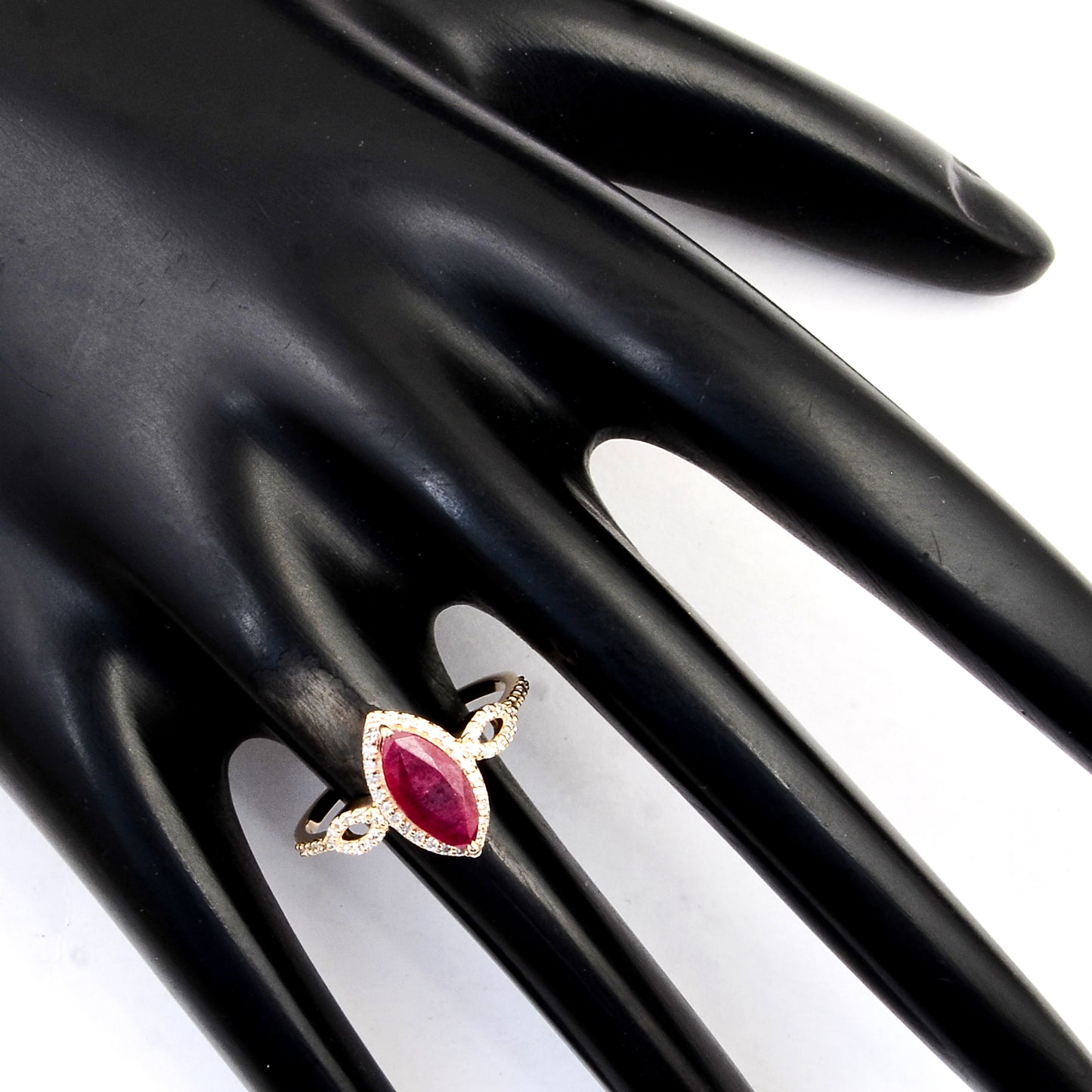 1.74 Ct Natural Codundum Ruby 14K Gold Ring