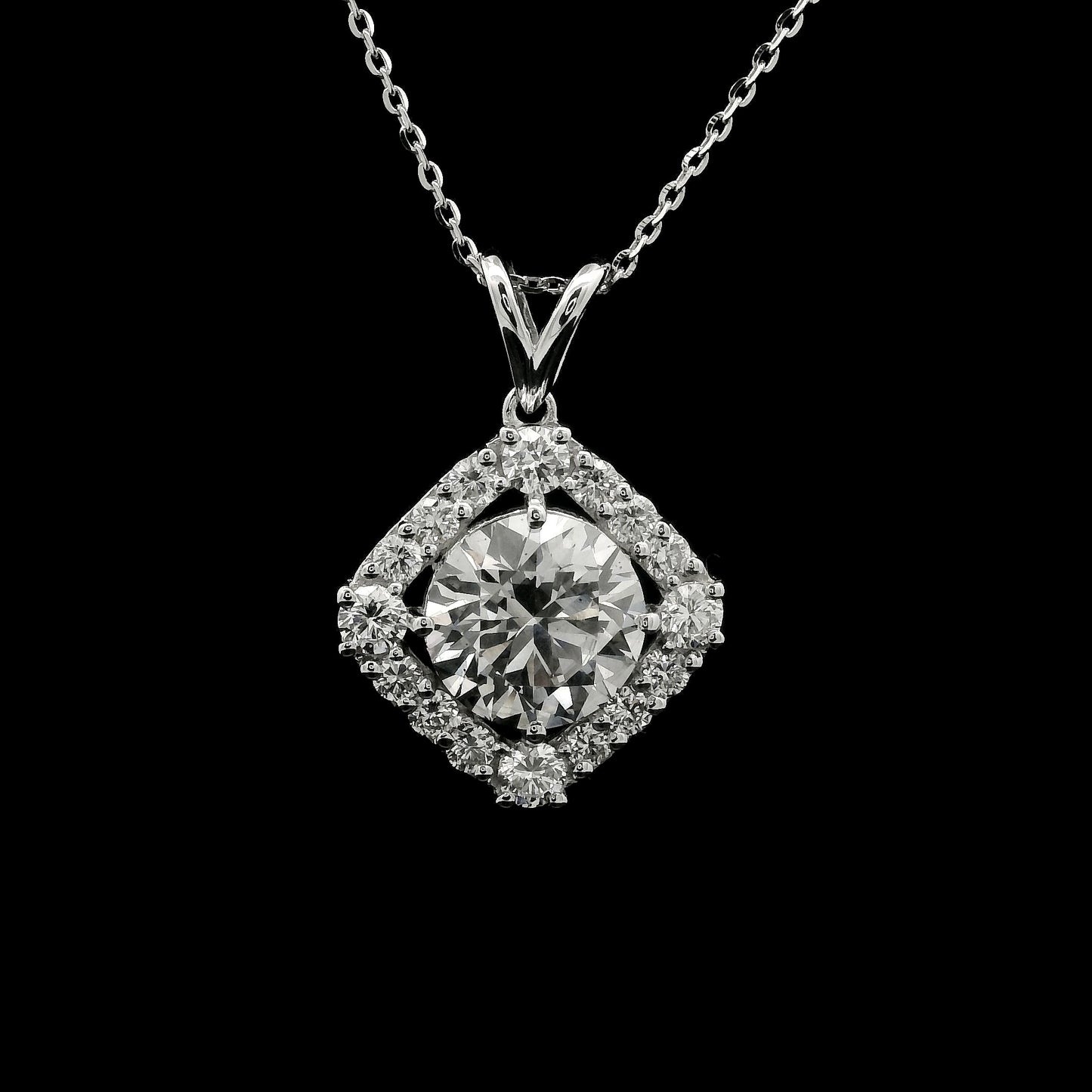 2.68 Carats Lab Grown Diamond 14K Gold Pendant