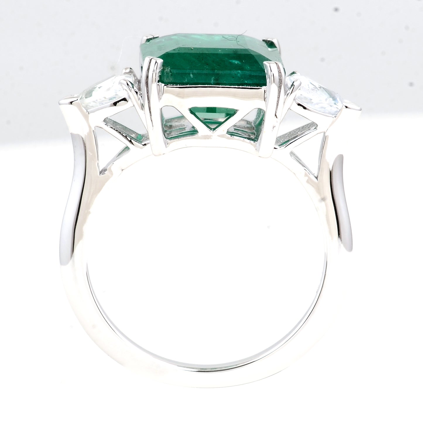 6.56 Carat Natural Beryl Emerald 14K Gold Ring