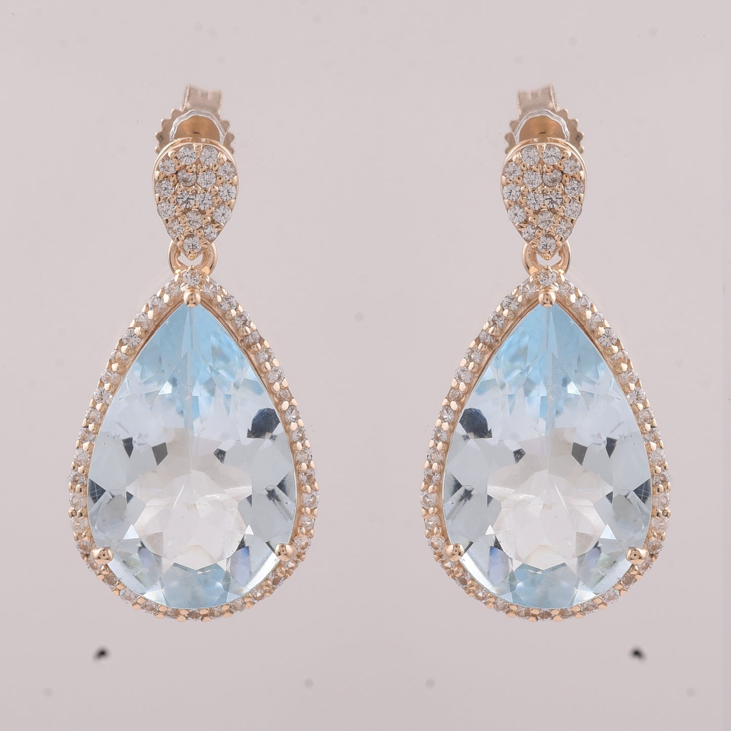 8.07 Ct Pear Aquamarine 9K Gold Earrings