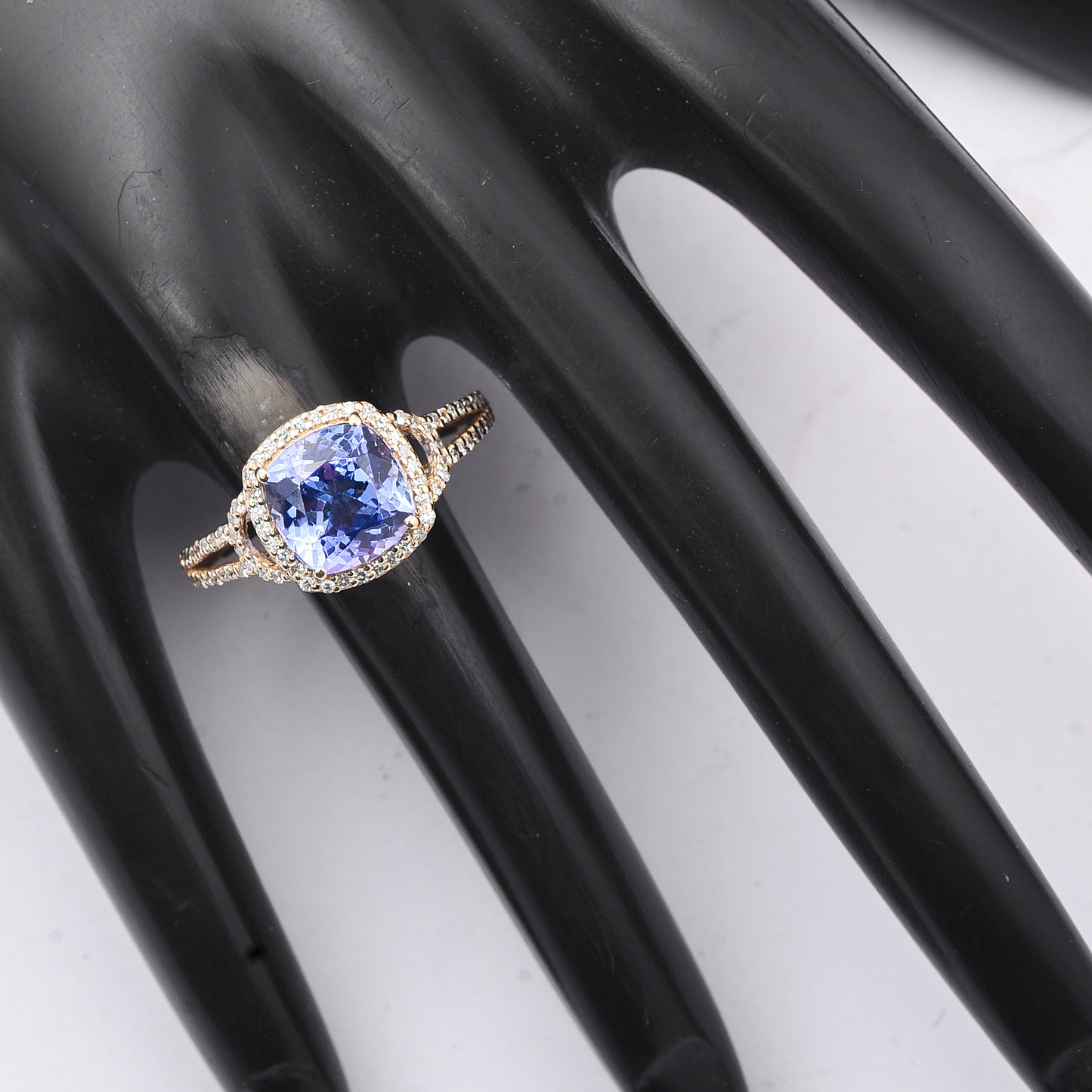 2.77 Ct Cushion Mixed Cut Natural Tanzanite 14K Gold Ring