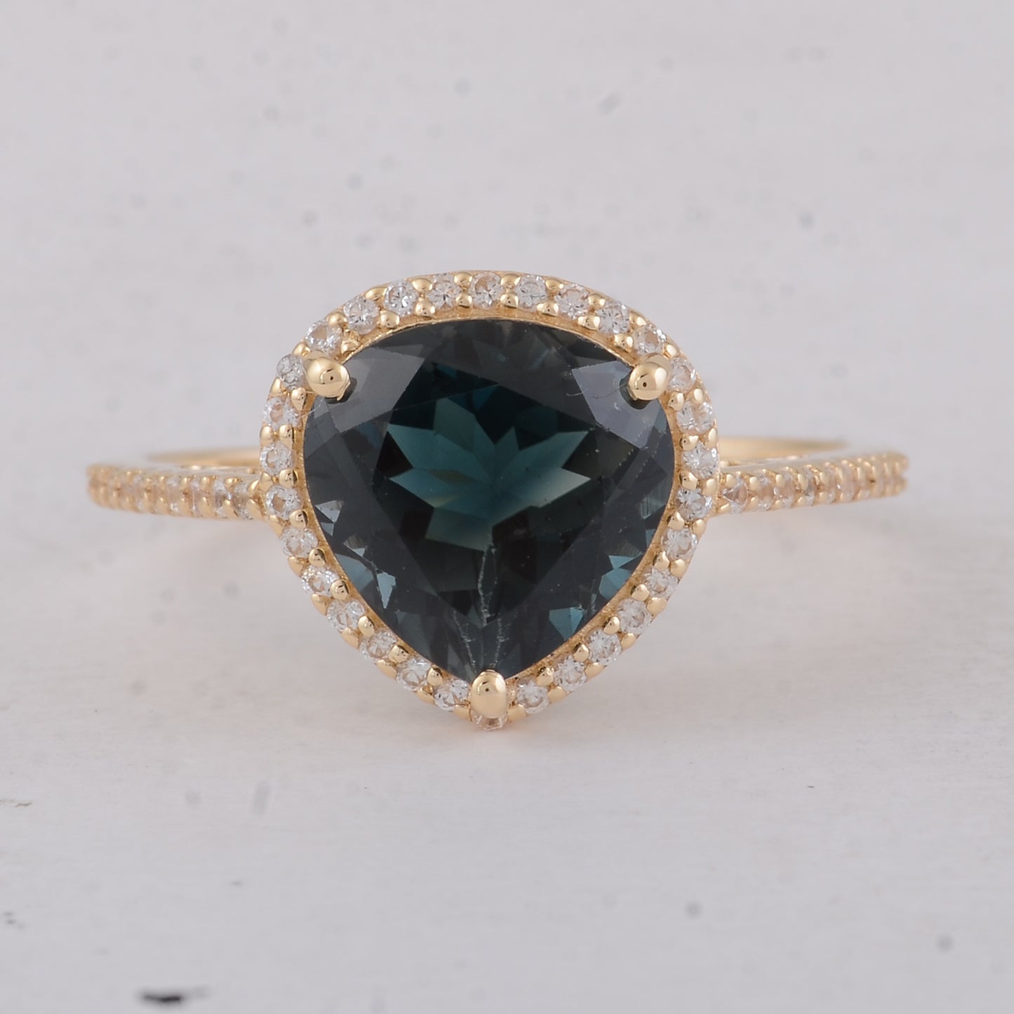 2.67 Ct Heart Tourmaline 9K Gold Ring