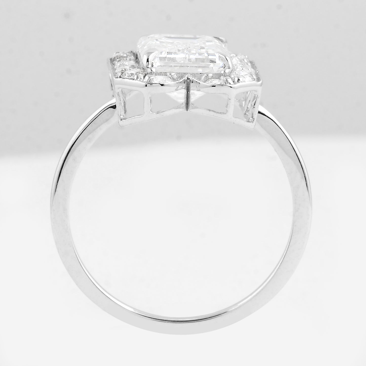 3.46 Carats Lab Grown Diamond 14K Gold Ring