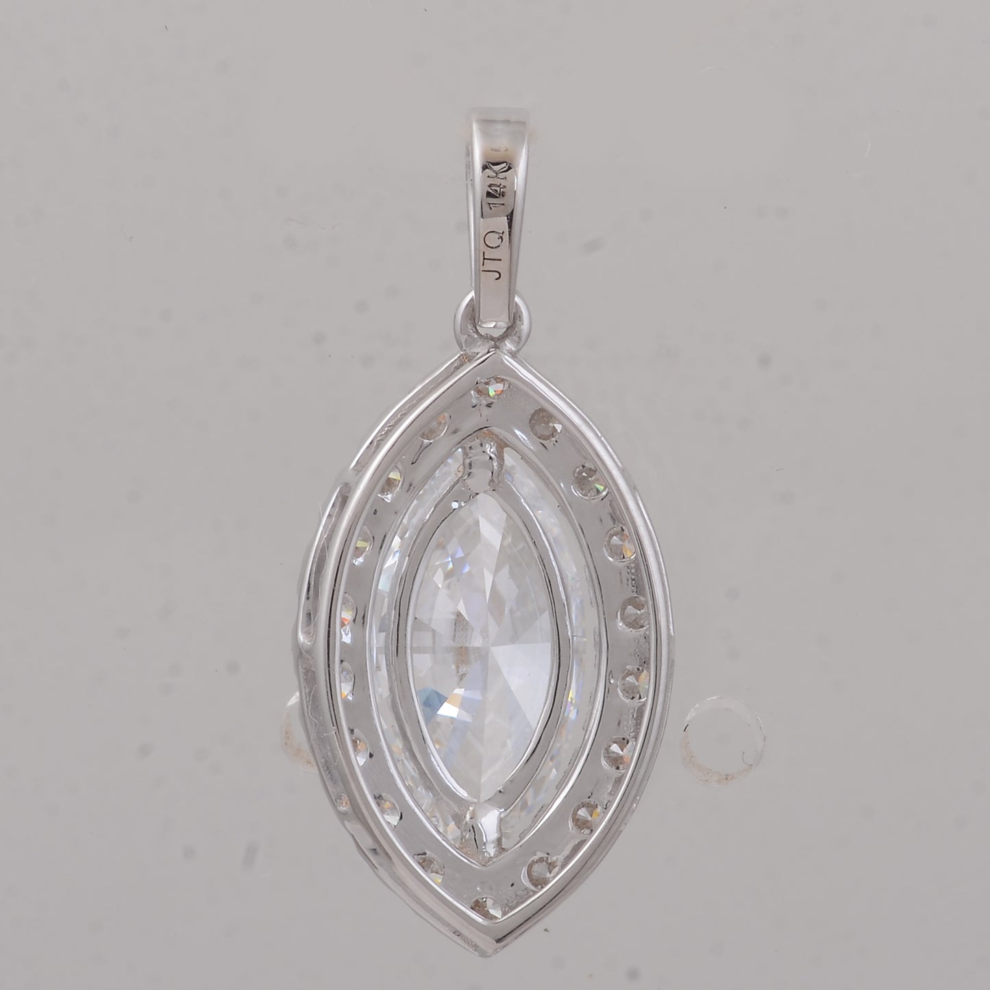 2.51 Carats Lab Grown Diamond 14K Gold Pendant