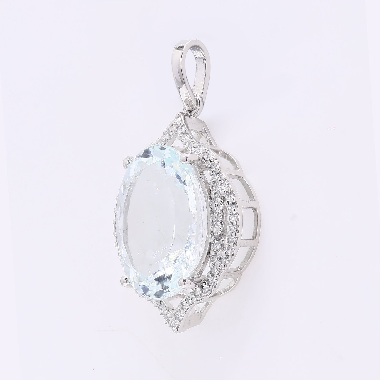 5.44 Ct Oval Mixed Cut Natural Aquamarine 950 Platinum Pendant