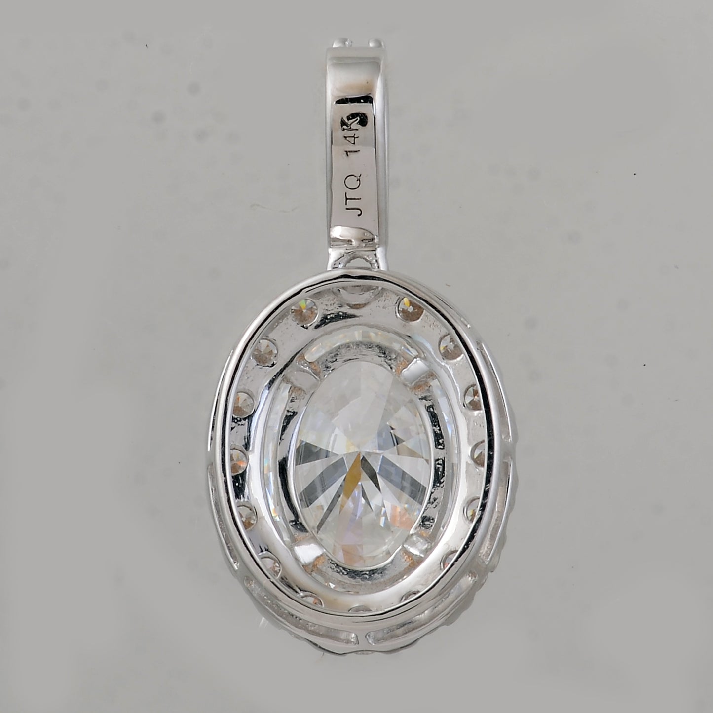 2.30 Carats Lab Grown Diamond 14K Gold Pendant