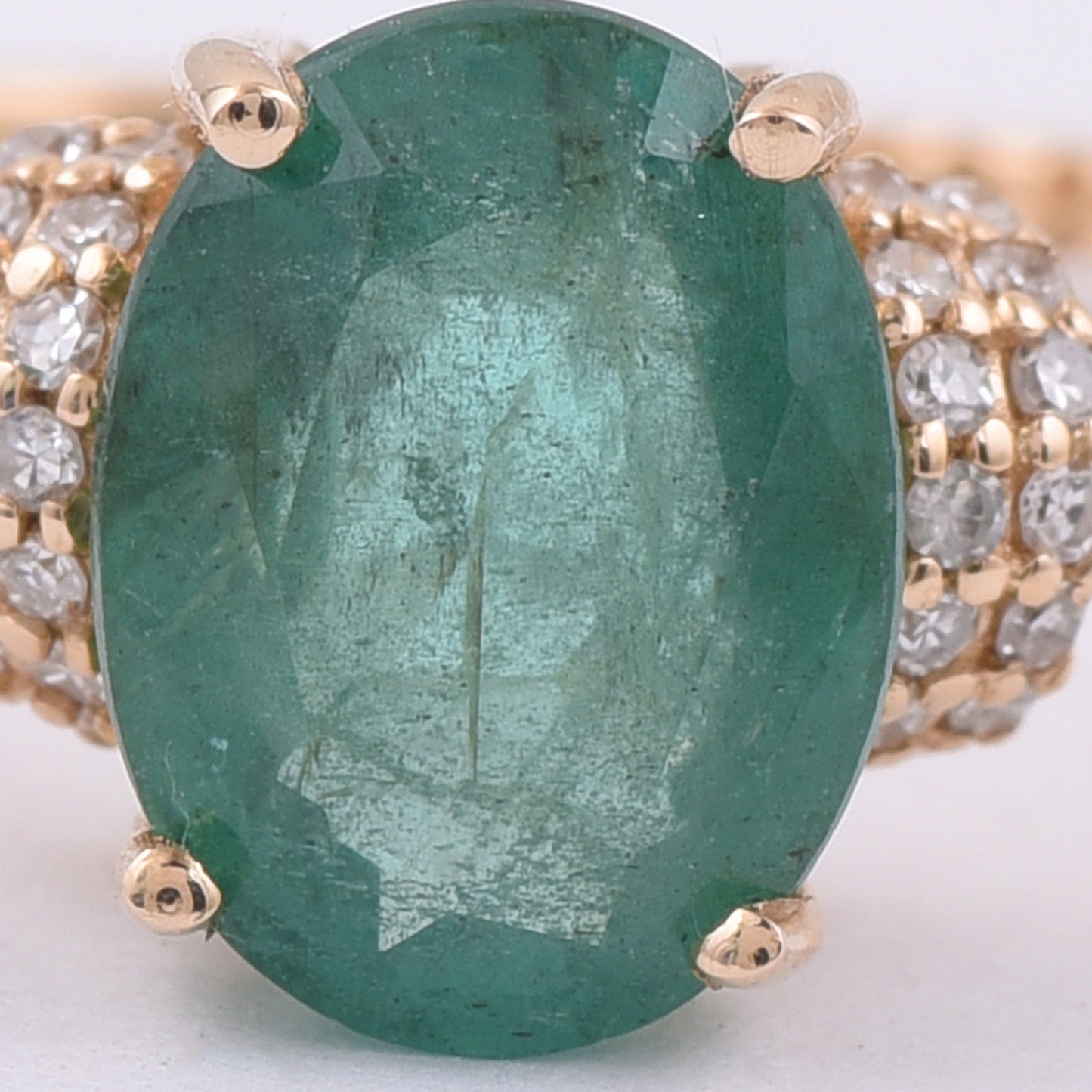 1.93 Ct Oval Natural Emerald 14K Gold Ring