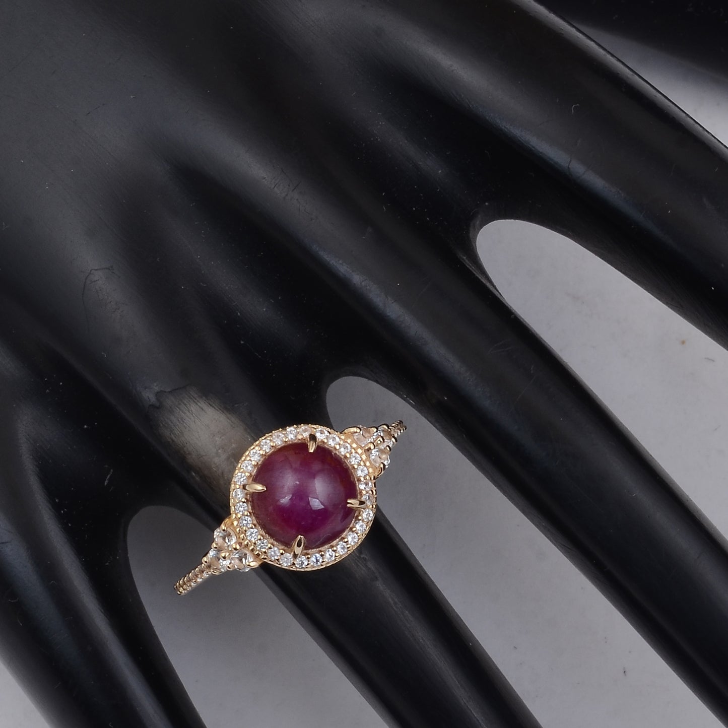 2.96 Ct Round Ruby 9K Gold Ring