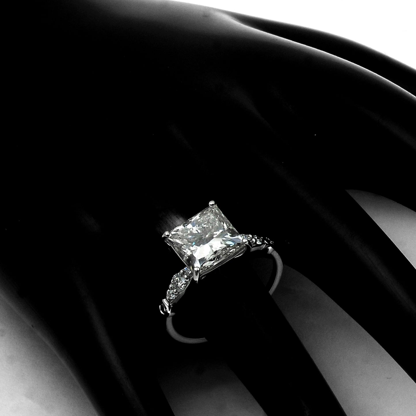 4.28 Carats Lab Grown Diamond 14K Gold Ring