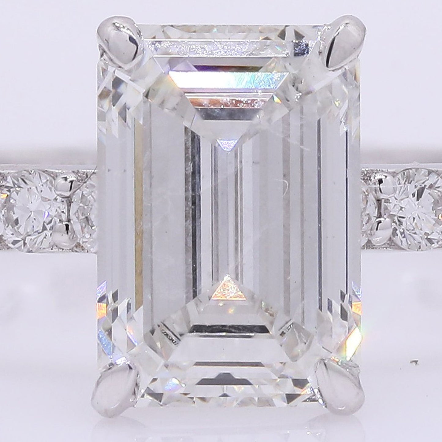 2.21 Carats Lab Grown Diamond 14K Gold Ring