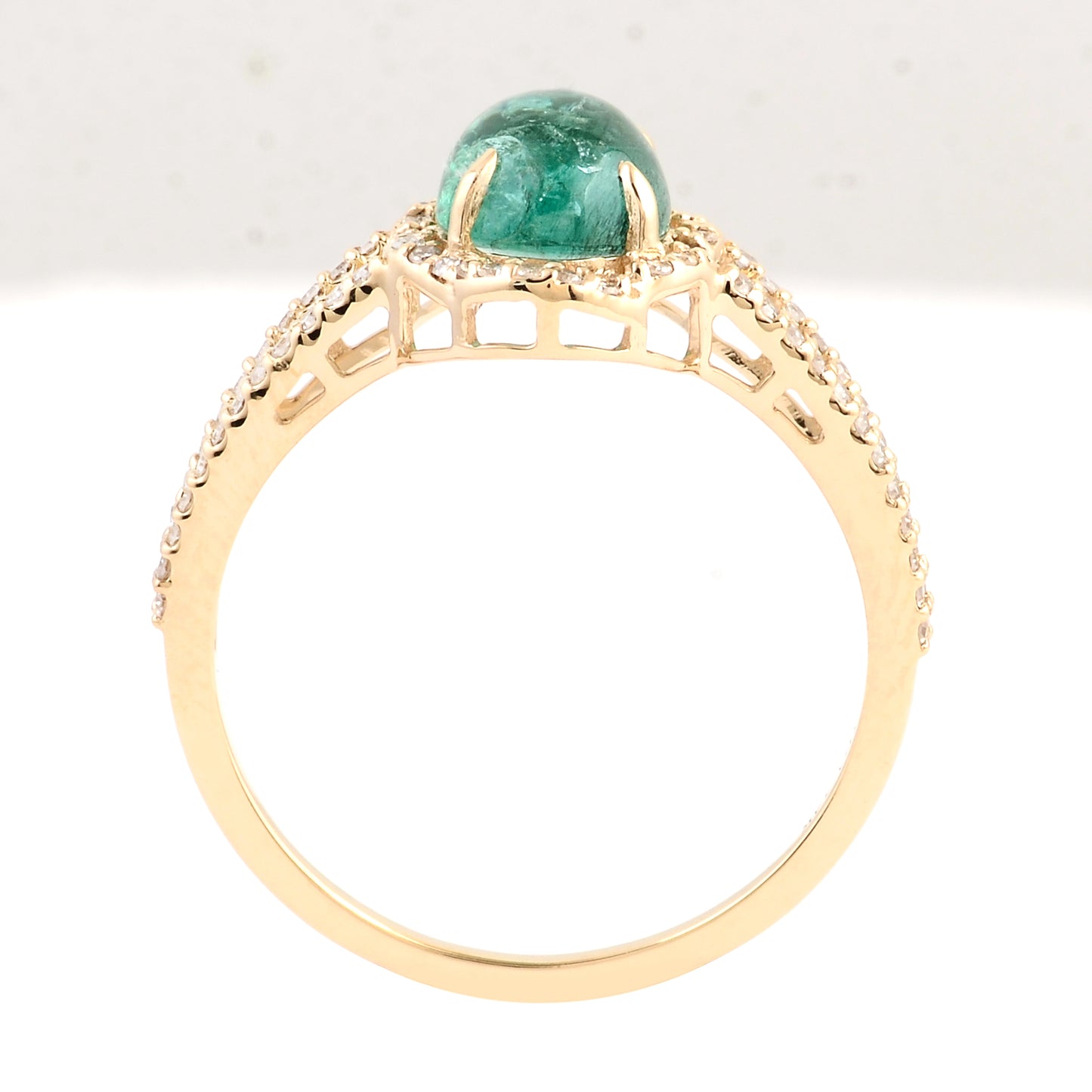 1.75 Ct Oval Cabochon Natural Beryl Emerald 14K Gold Ring