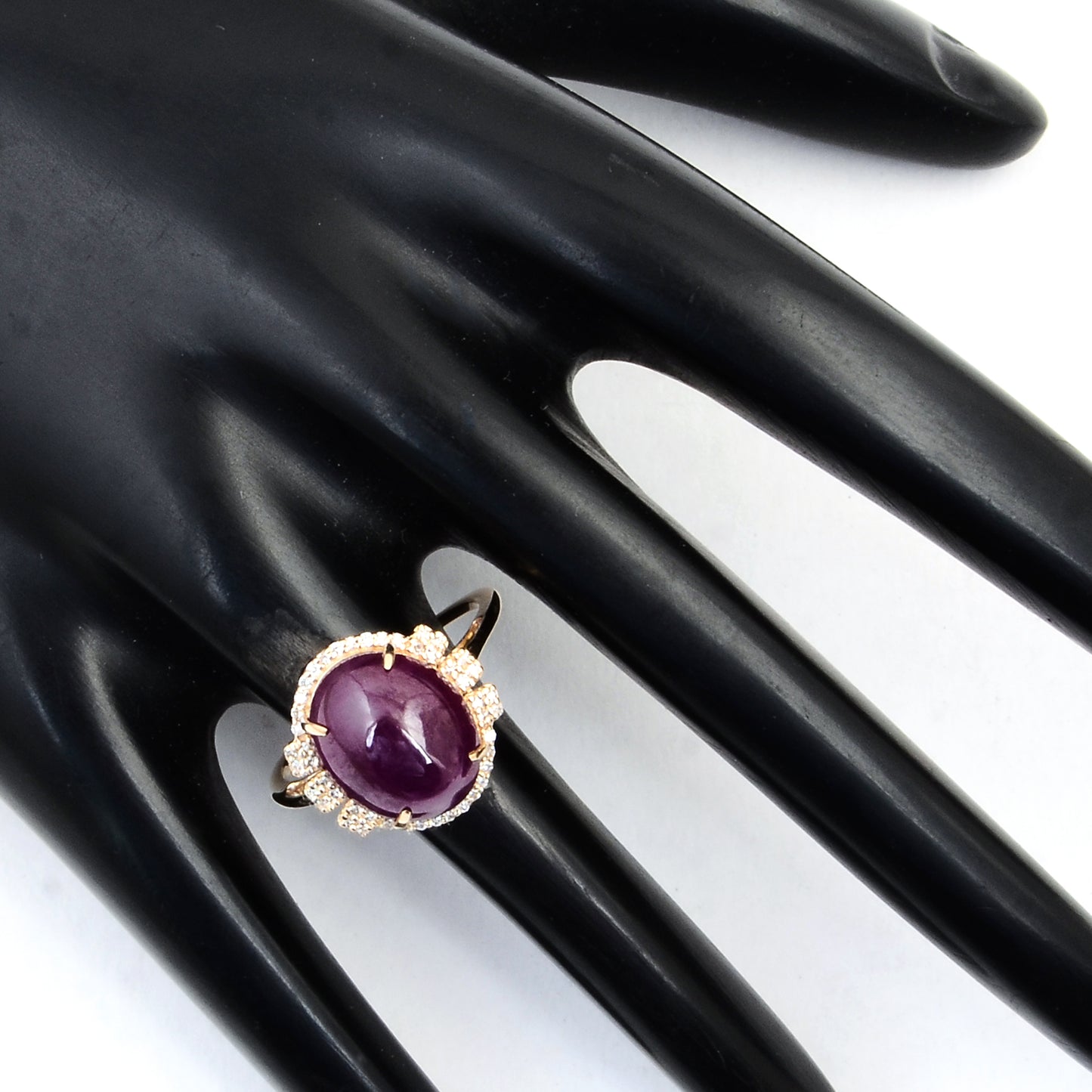 7.73 Ct Oval Cabochon Natural Corundum Ruby 14K Gold Ring