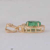 1.59 Ct Oval Emerald 9K Gold Pendant