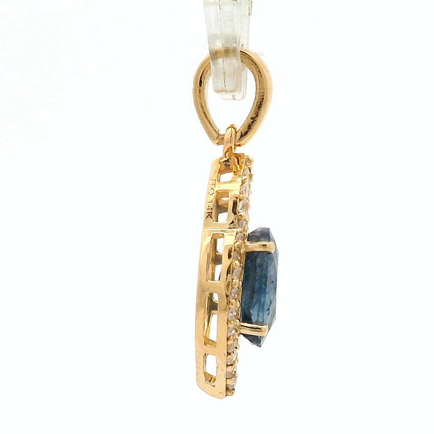 1.18 Ct Oval Sapphire 14K Gold Pendant