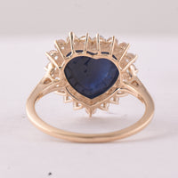 6.72 Ct Heart Sapphire 9K Gold Ring