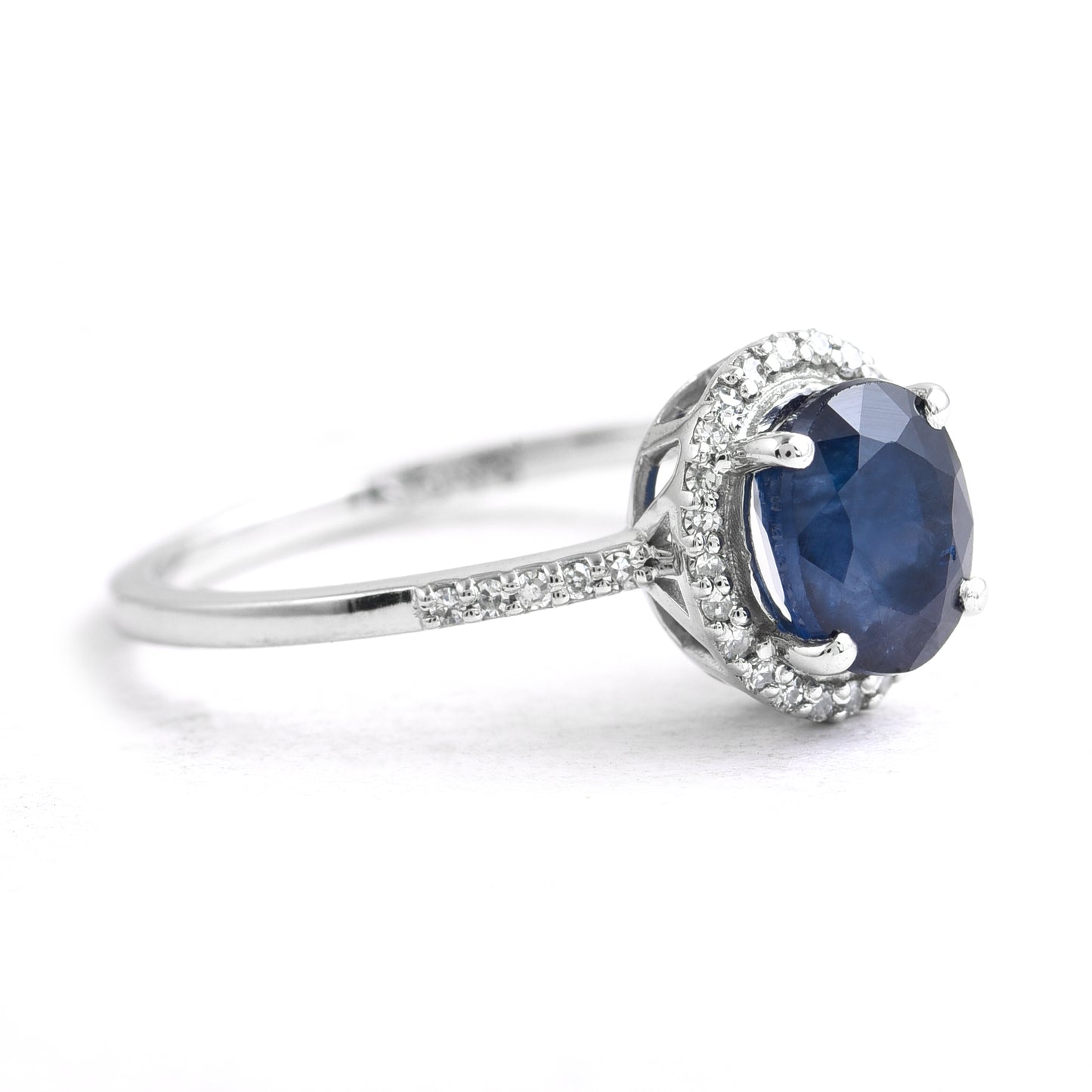 1.88 Ct Oval Sapphire 950 Platinum Ring