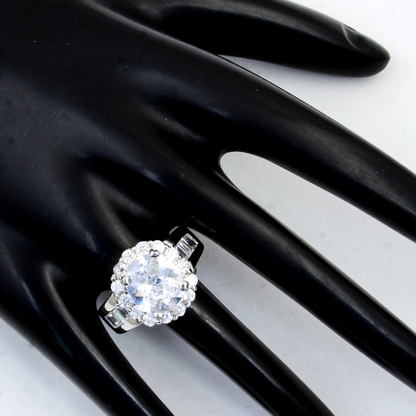 15.86 Ct Cubic Zirconia 925 Sterling Silver Ring