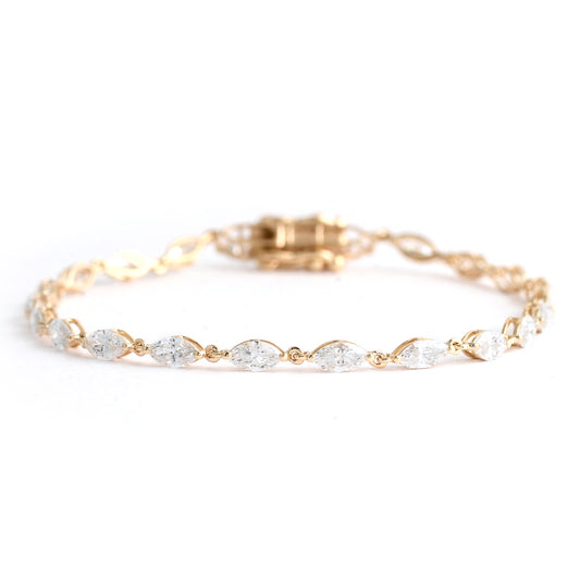 3.43 Carats Lab Grown Diamond 14K Gold Bracelet