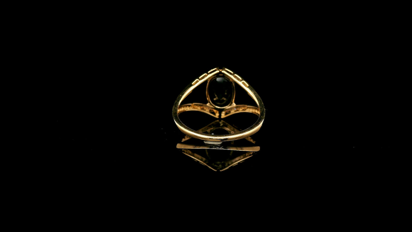 1.75 Ct Oval Natural Sapphire 14K Gold Ring