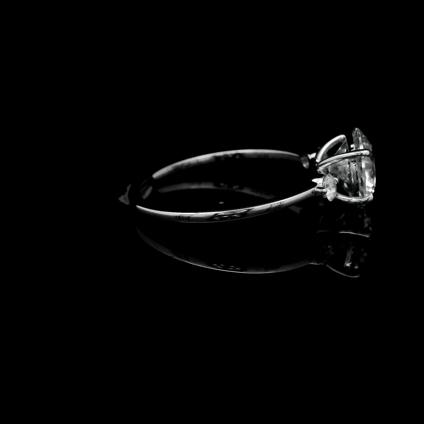 1.80 Ct Round Lab Grown Diamond 14K Gold Ring