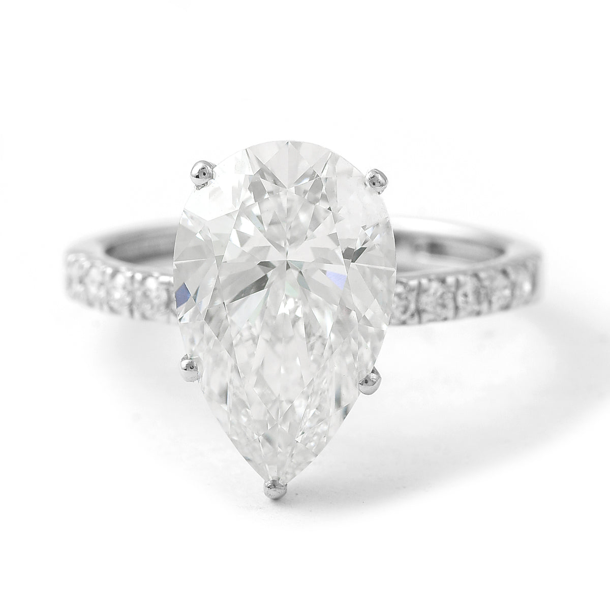 4.77 Carats Lab Grown Diamond 950 Platinum Ring