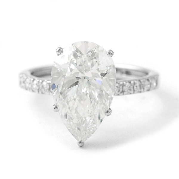 4.77 Carats Lab Grown Diamond 950 Platinum Ring