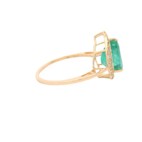 2.36 Ct Pear Emerald 14K Gold Ring